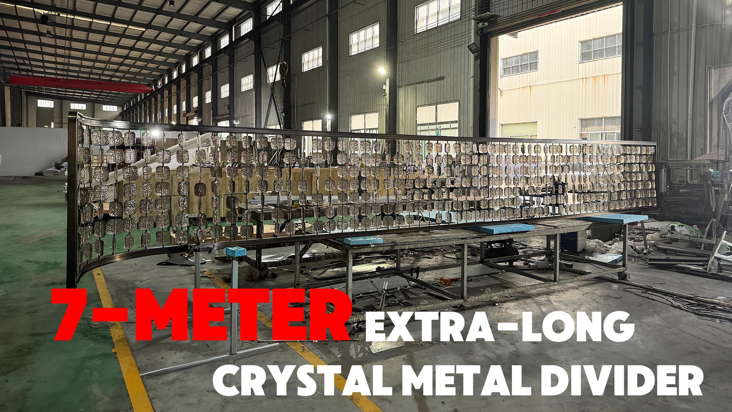 7-Meter Extra-Long Crystal Metal Divider