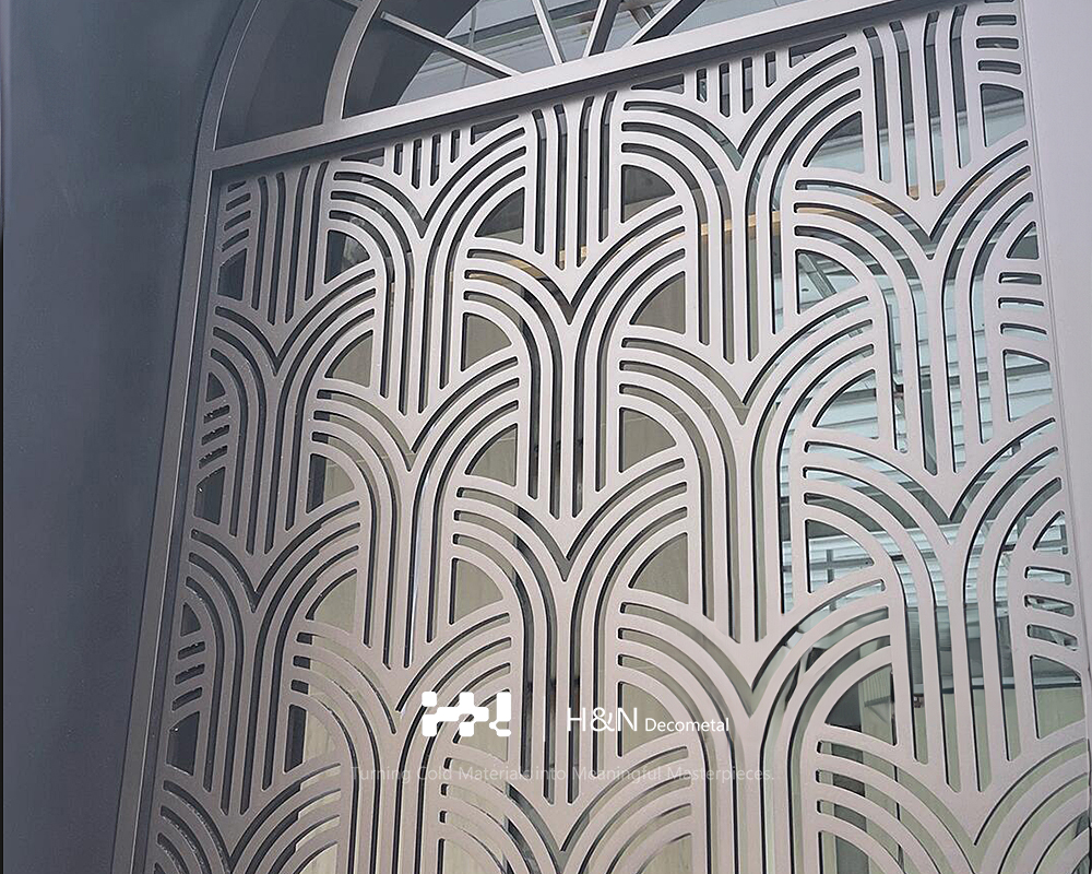 Customized_Aluminum_Panel_Openwork_Carved_Gate_(5).jpg