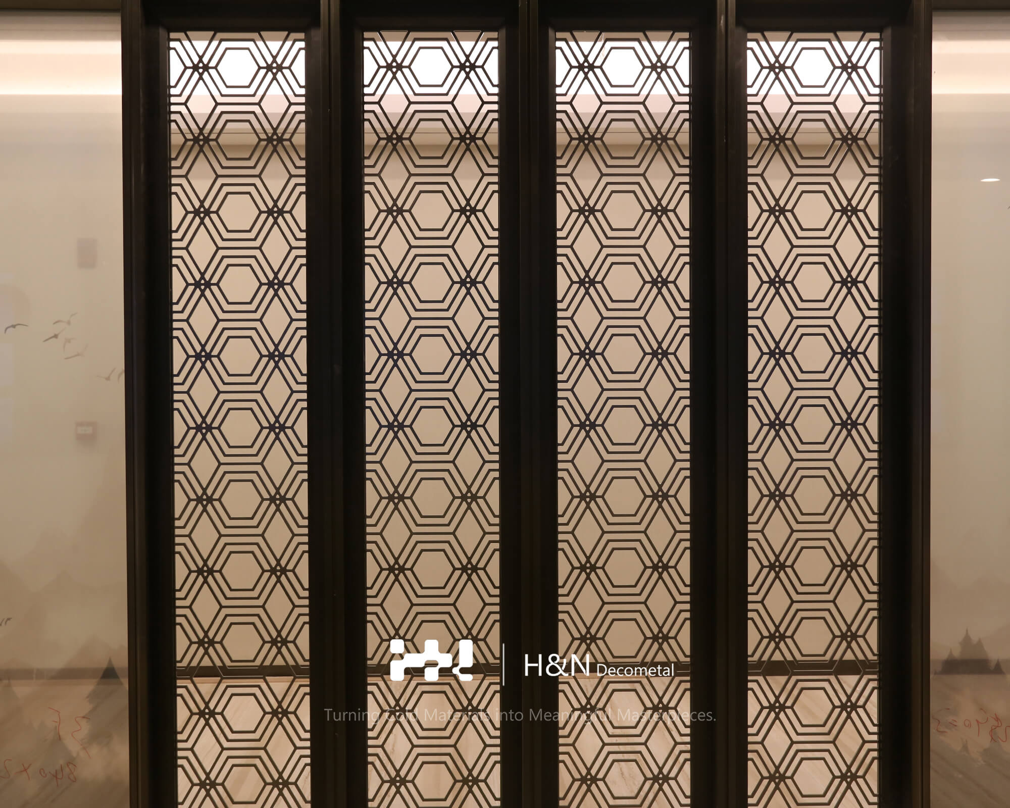 Metal screen manufacturer