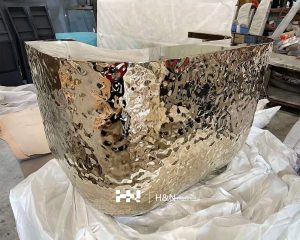 Ripple Texture Stainless Steel Bar Table in Mirror Titanium