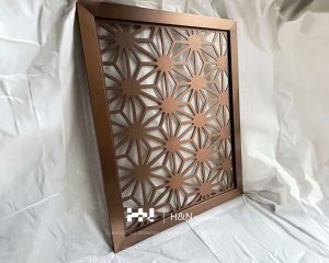 Stainless steeldivider sample