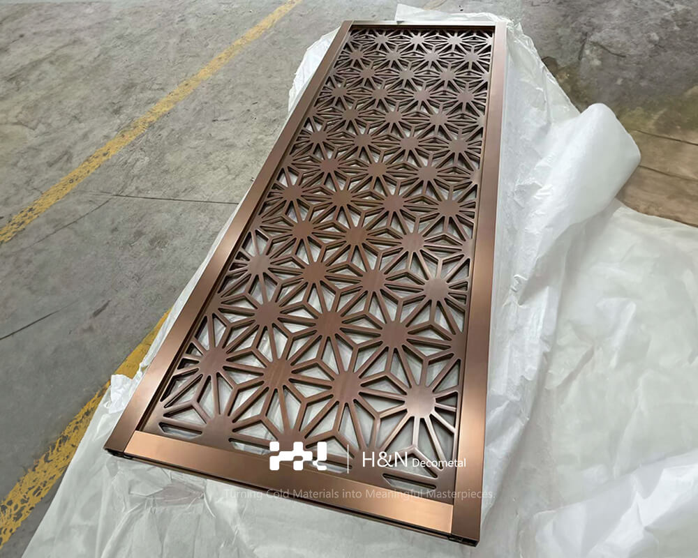 Stainless steel divider